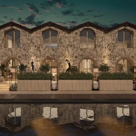 Ruins Luxury - Adults Only